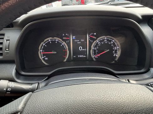 Used 2021 Toyota 4Runner TRD Off-Road Premium w/ Moonroof Package image 17