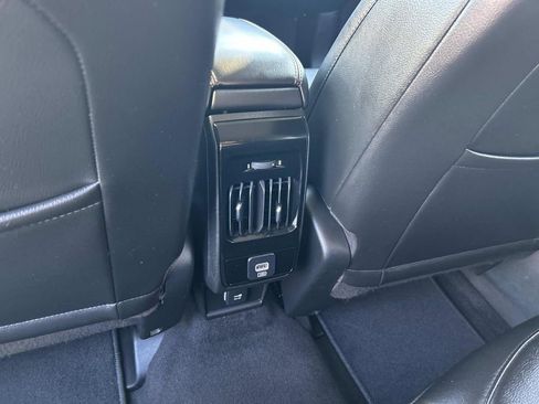 Used 2022 Jeep Compass Limited image 19