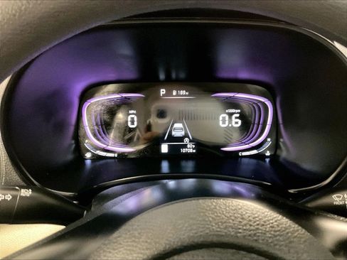 Used 2025 Kia Soul S FWD image 24