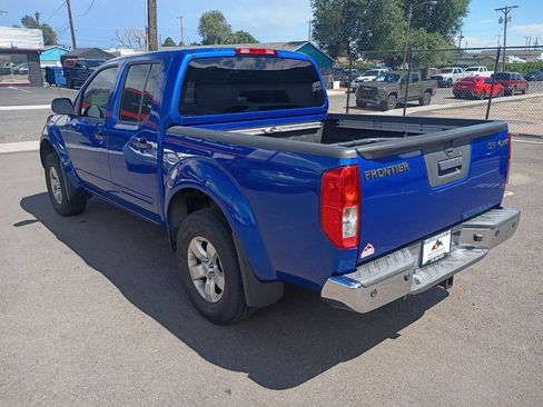 Used 2013 Nissan Frontier SV w/ SV Value Truck Pkg AWD/4WD image 5