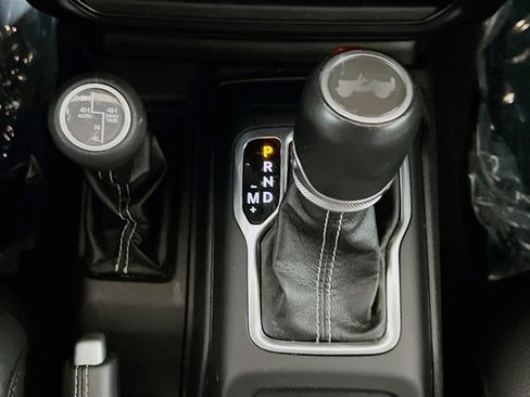 Used 2021 Jeep Wrangler Unlimited Sahara image 13