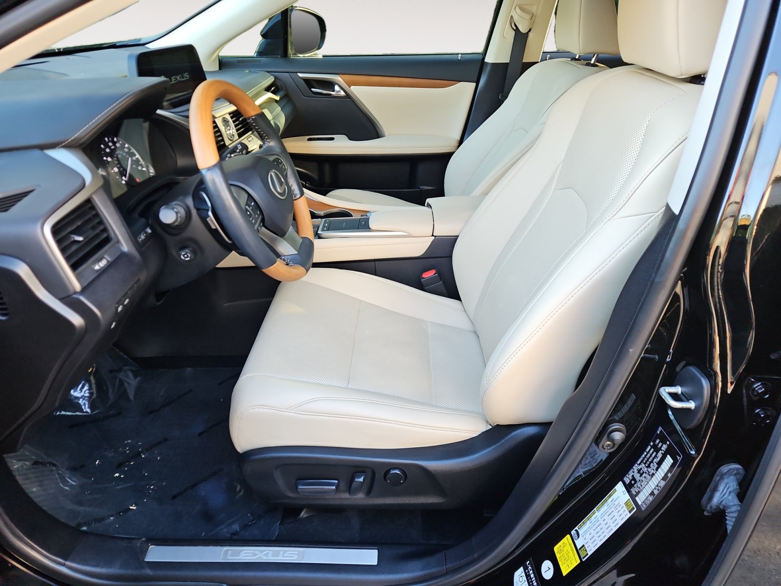 Used 2021 Lexus RX 350 AWD w/ Premium Package image 10