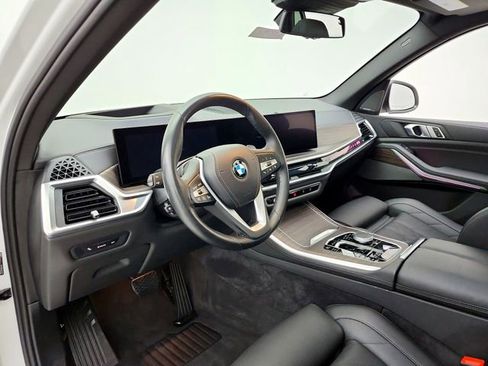 Used 2024 BMW X5 xDrive40i w/ Premium Package AWD/4WD image 17