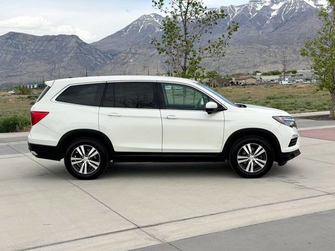 Used 2016 Honda Pilot EX image 5