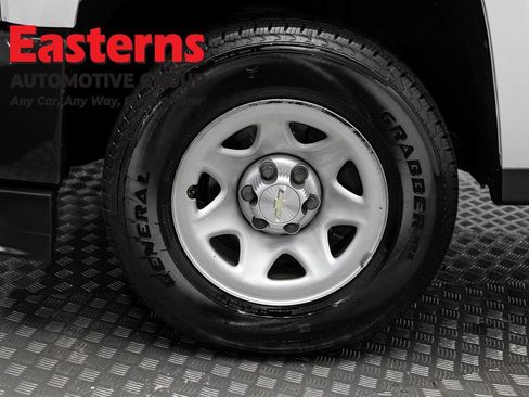 Used 2018 Chevrolet Silverado 1500 W/T RWD image 29