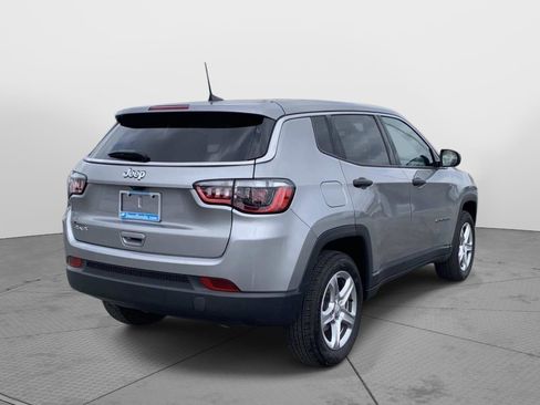 Used 2024 Jeep Compass Sport AWD/4WD image 5