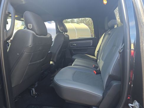 Used 2018 RAM 2500 Power Wagon w/ Luxury Group image 14