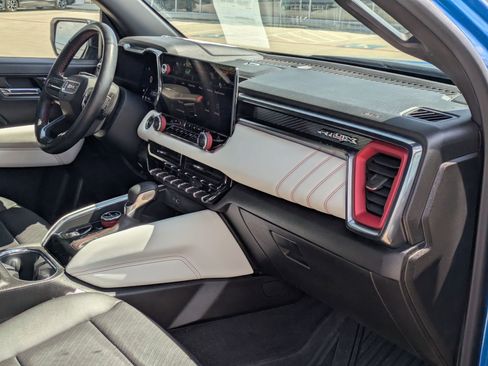 Certified 2023 GMC Canyon AT4X image 29