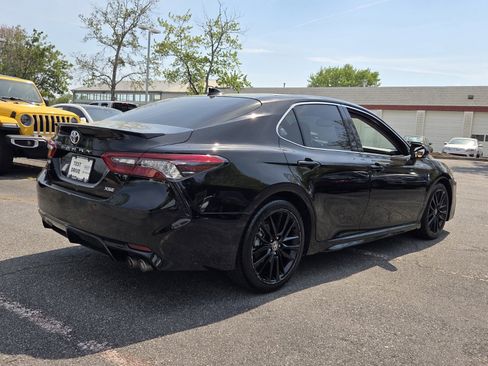Certified 2022 Toyota Camry XSE w/ Navigation Package image 4
