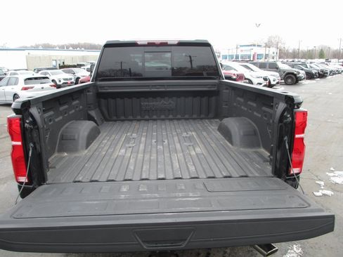 Certified 2024 Chevrolet Silverado 2500 High Country w/ Midnight Edition image 7