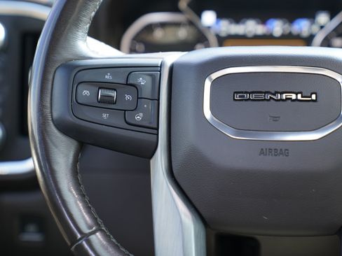 Used 2020 GMC Sierra 3500 Denali w/ Denali Ultimate Package AWD/4WD image 19