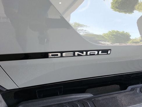 Certified 2025 GMC Sierra EV Denali image 30