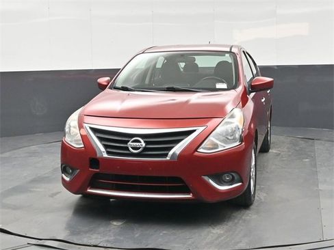 Used 2018 Nissan Versa SV w/ SV Special Edition Package image 8