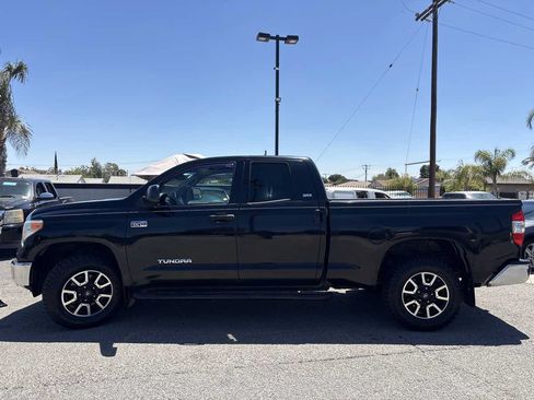 Used 2014 Toyota Tundra SR5 w/ SR5 Upgrade Package AWD/4WD image 4