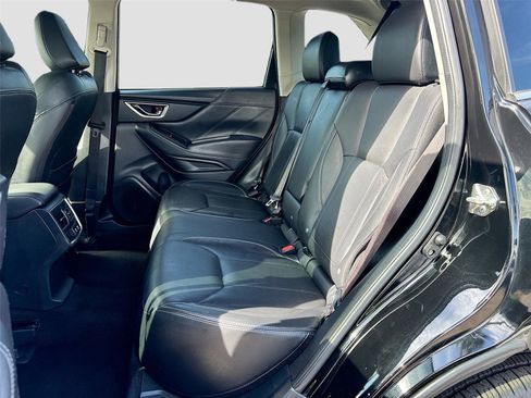 Used 2019 Subaru Forester Limited AWD/4WD image 26