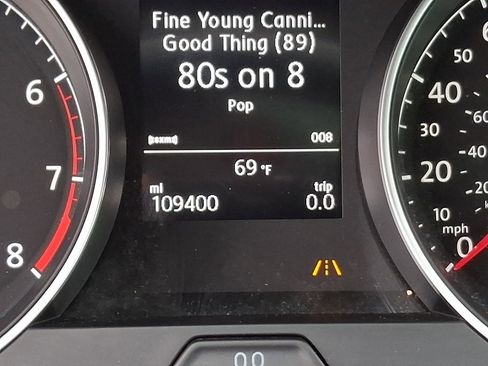 Used 2019 Volkswagen Golf SE FWD image 20