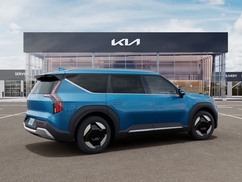 New 2026 Kia EV9 Wind AWD/4WD image 6