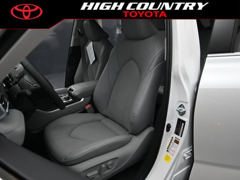 New 2026 Toyota Highlander Limited AWD/4WD image 23