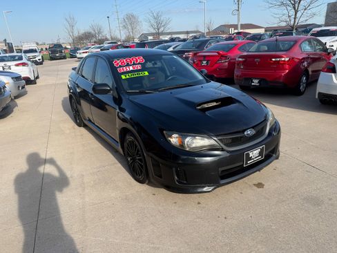 Used 2011 Subaru Impreza WRX Sedan AWD/4WD image 9