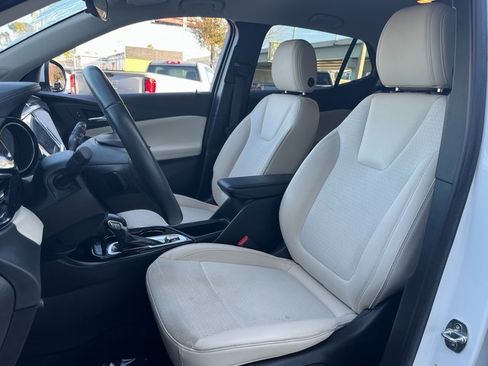 Certified 2023 Buick Encore GX Select image 11