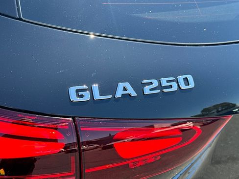 Used 2026 Mercedes-Benz GLA 250 image 19