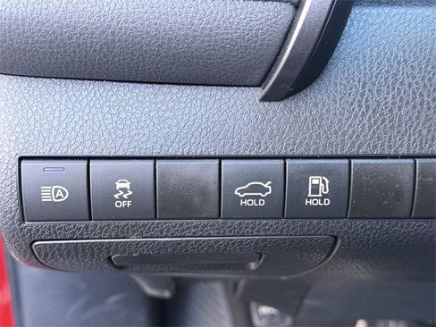 Used 2023 Toyota Camry SE image 22