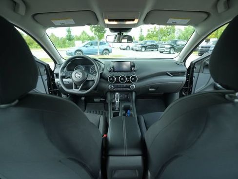 Used 2025 Nissan Sentra S FWD image 23