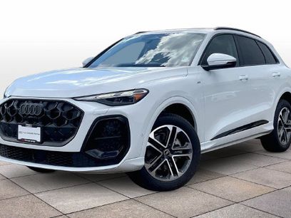 New 2026 Audi Q5 2.0T
