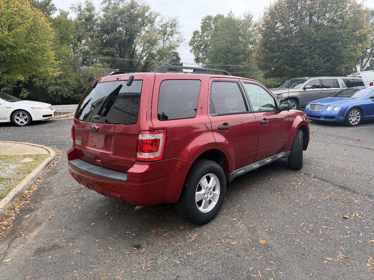 Used 2012 Ford Escape XLT FWD image 8