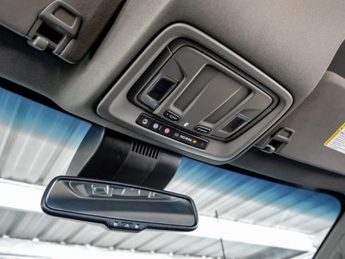 Used 2024 Chevrolet Silverado 2500 W/T image 22