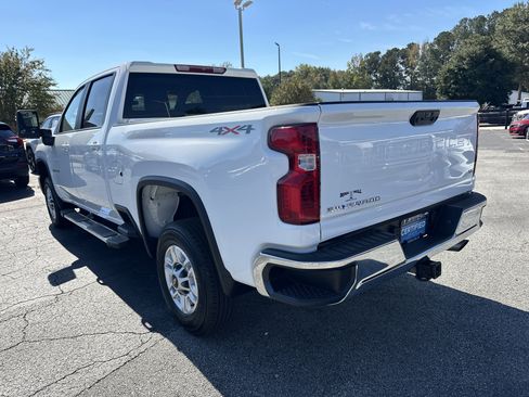 Certified 2024 Chevrolet Silverado 2500 LT image 6