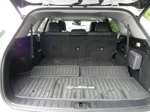 Used 2022 Lexus RX 350L Premium w/ Premium Package AWD/4WD image 26