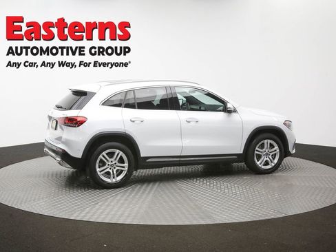 Used 2022 Mercedes-Benz GLA 250 4MATIC w/ Premium Package Lite image 46