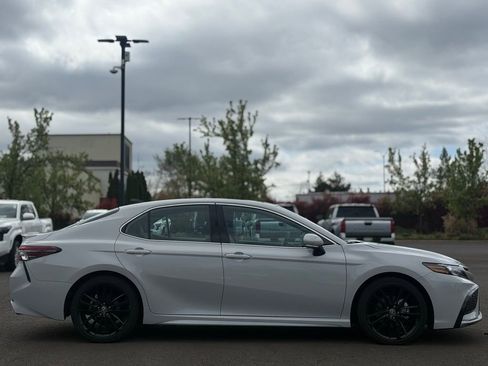 Used 2024 Toyota Camry XSE w/ Navigation Package image 6