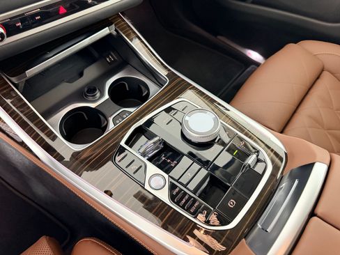 Certified 2026 BMW X7 xDrive40i AWD/4WD image 16