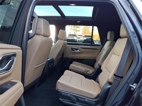 Used 2023 Chevrolet Tahoe Premier image 17