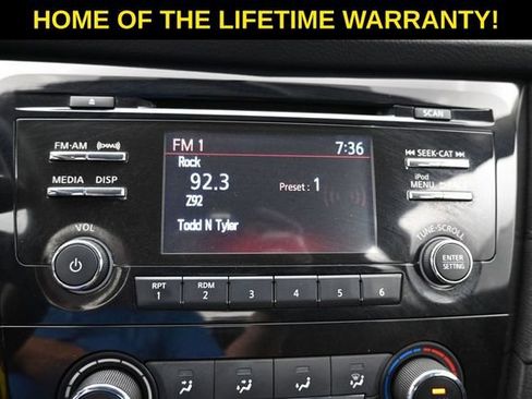 Used 2017 Nissan Rogue S AWD/4WD image 22