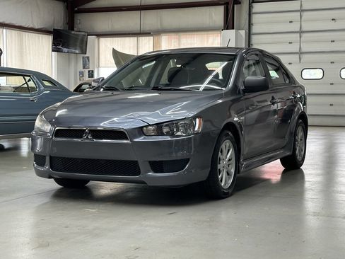 Used 2011 Mitsubishi Lancer ES image 5
