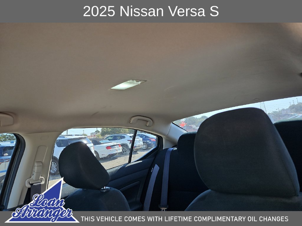 Used 2025 Nissan Versa S FWD image 22