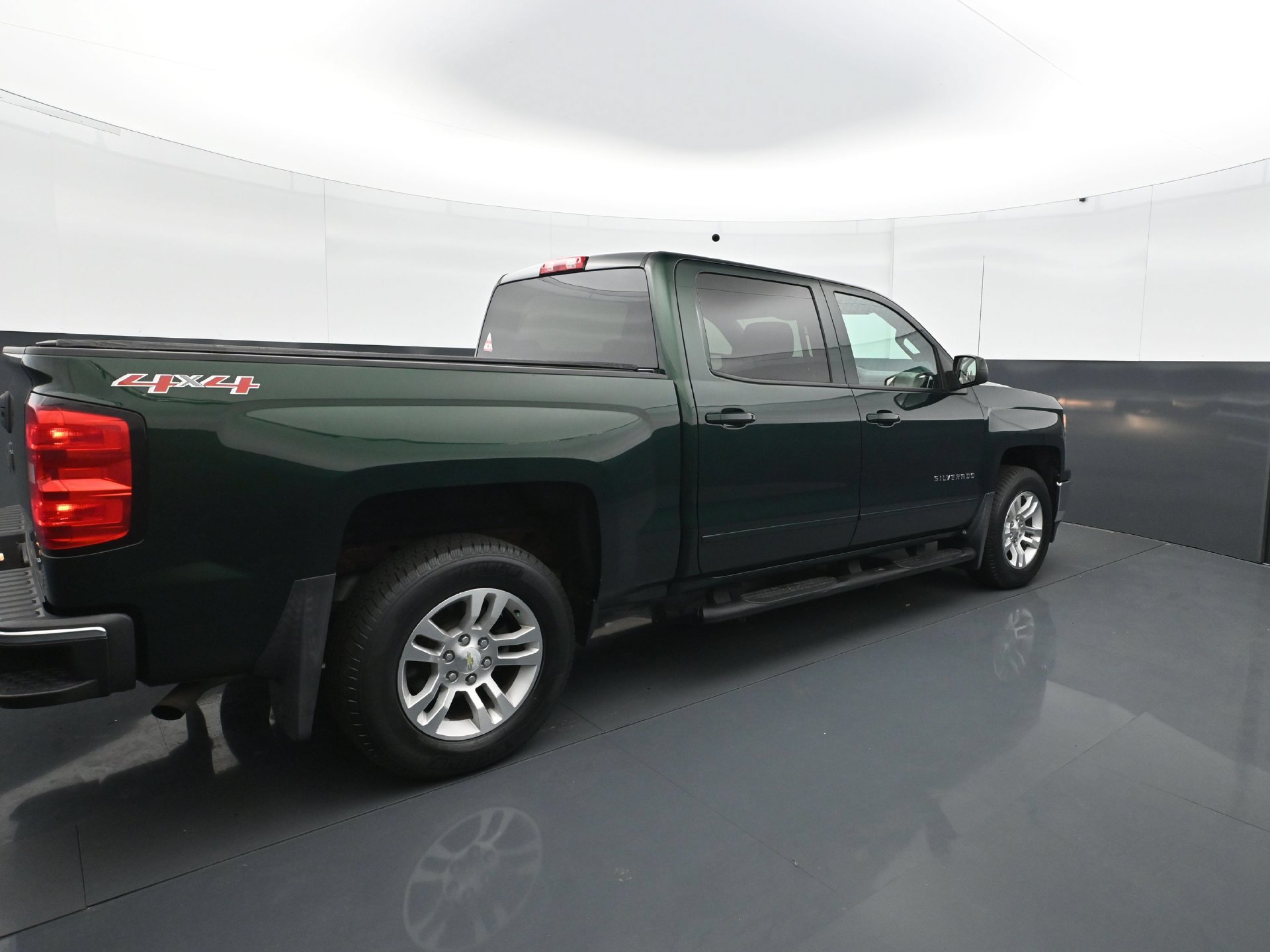 Used 2015 Chevrolet Silverado 1500 LT w/ All Star Edition AWD/4WD image 6