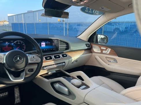 Certified 2022 Mercedes-Benz GLS 450 4MATIC image 13