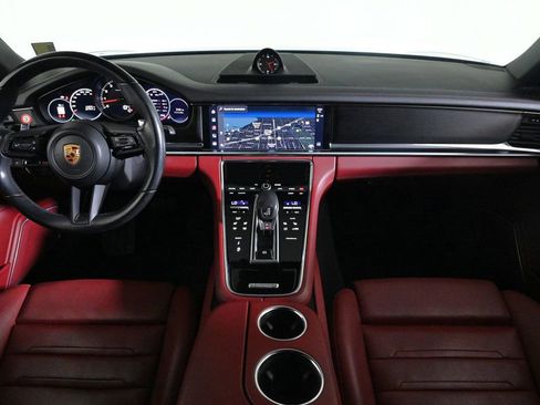 Certified 2023 Porsche Panamera Platinum Edition image 11