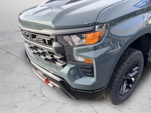New 2026 Chevrolet Silverado 1500 Custom Trail Boss w/ LPO, Dark Essentials Package image 13
