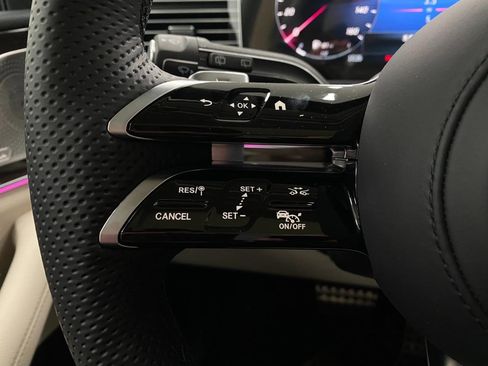 New 2026 Mercedes-Benz GLS 450 4MATIC image 17