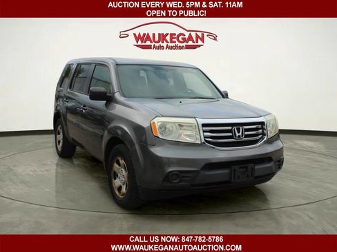 Used 2013 Honda Pilot LX image 3