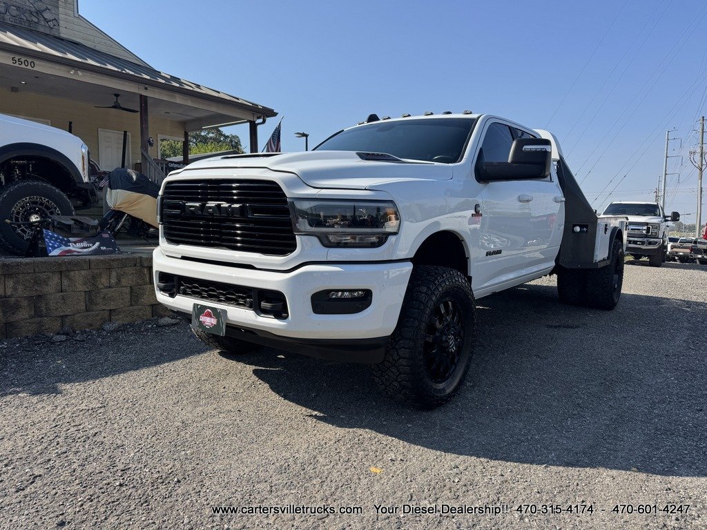 Used 2024 RAM 3500 Laramie w/ Night Edition AWD/4WD image 2
