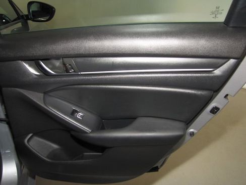 Certified 2022 Honda Accord Sport image 18