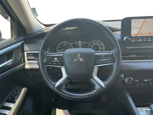Used 2022 Mitsubishi Outlander SE AWD/4WD image 18