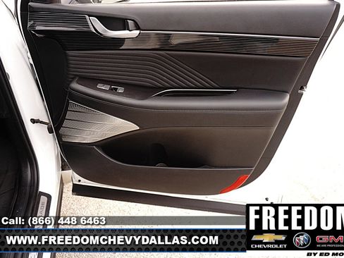 Used 2024 Hyundai Palisade Calligraphy image 40