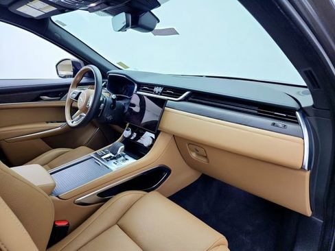 Certified 2023 Jaguar F-PACE S image 13